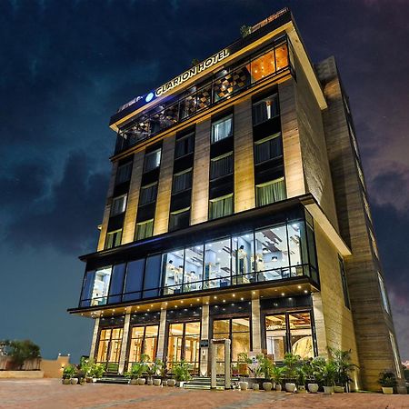 Clarion Hotel Dehradun Exterior photo